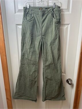 Lee Corduroy Bell Bottom Pants 29x32